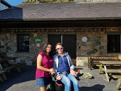 Jason & Liz at the Pen-Y-Pass Youth Hostel